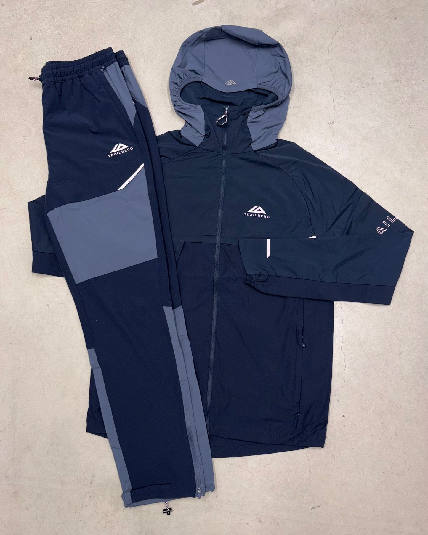 Trailberg Salute Navy Storm Tracksuit