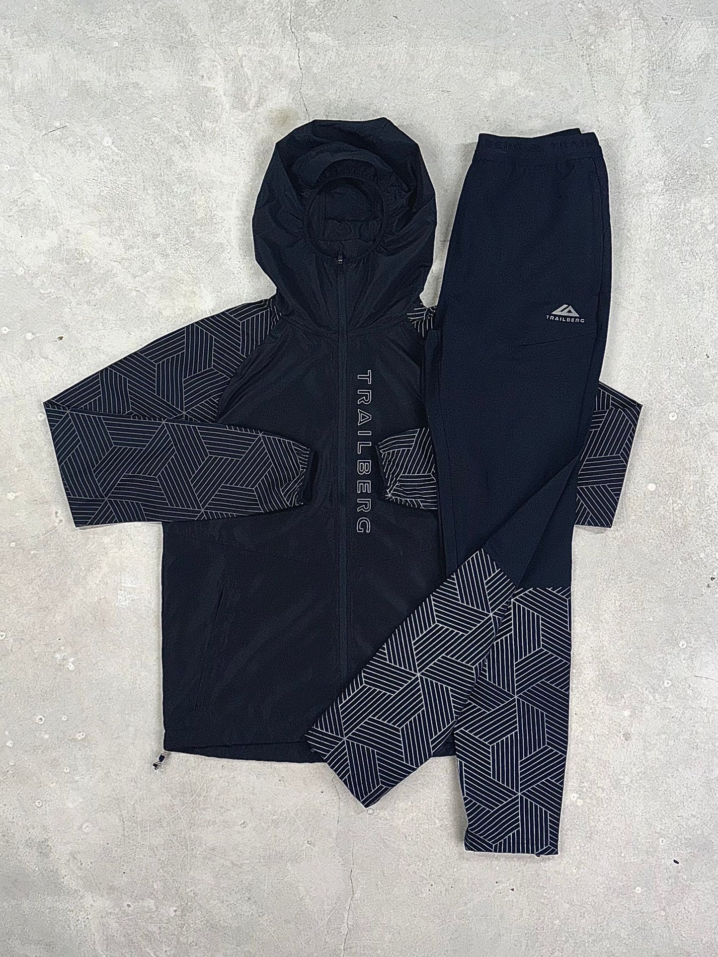 Trailberg Aspect Tracksuit Black